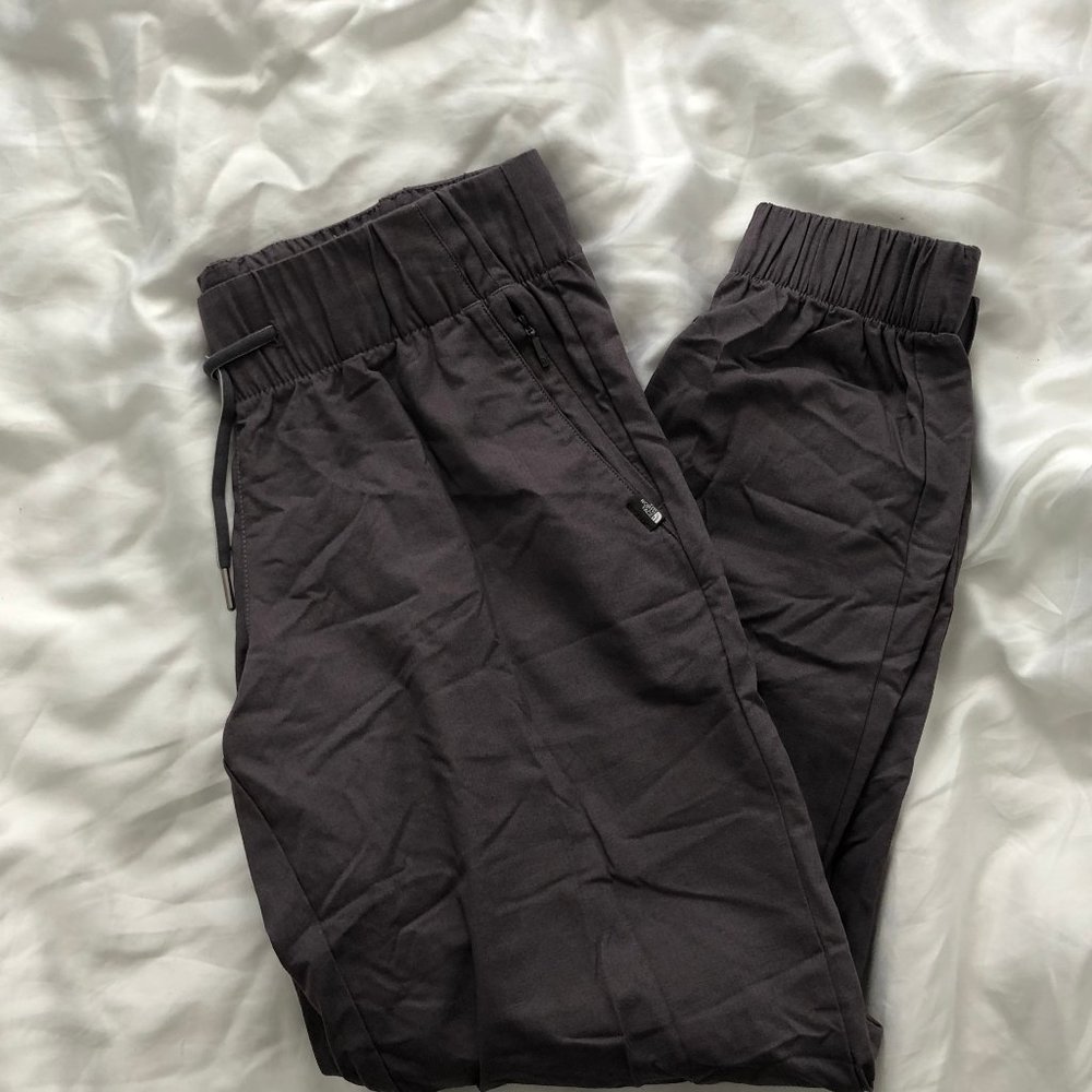 North Face Aphrodite Jogger